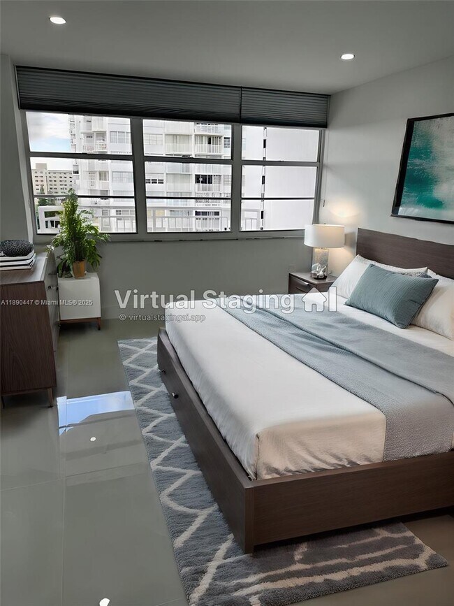 Building Photo - 18021 Biscayne Blvd