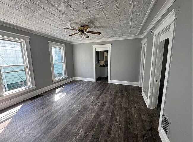 Building Photo - 75 Van Stallen St