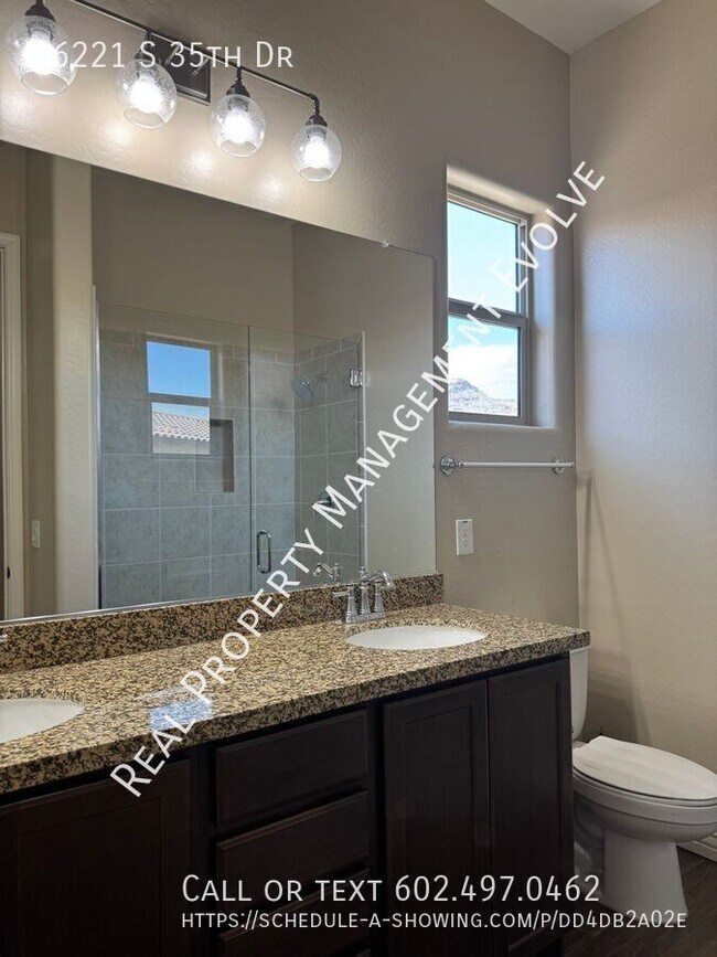 Building Photo - 16221 S 35th Dr