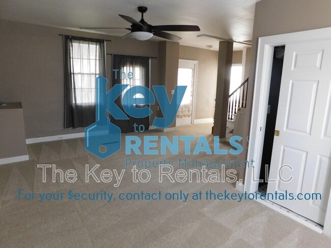 Building Photo - 321 N Main St