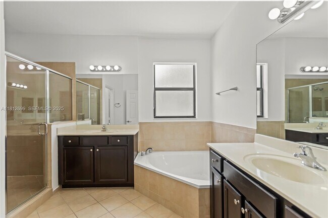 Building Photo - 3502 W 86th Terrace