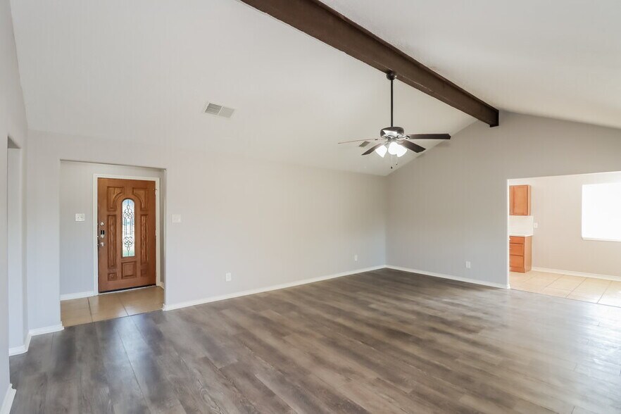 Building Photo - 5939 Ollia Cir