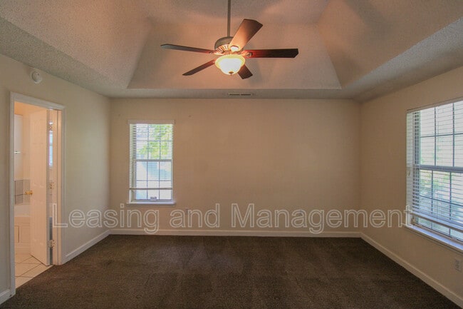 Building Photo - 1522 Theresa Dr