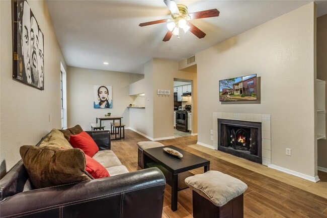 Building Photo - 8055 Cambridge St