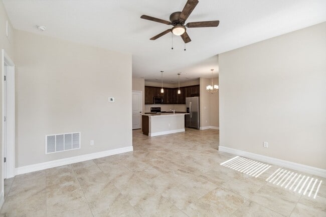 Building Photo - Beautiful New Energy Efficient 4/2 Close t...