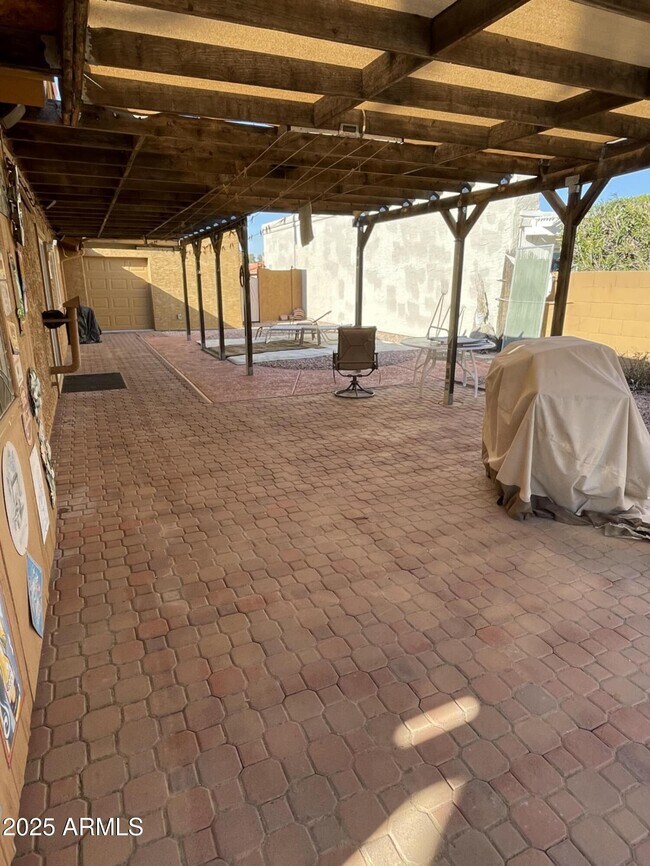 Building Photo - 25415 S Sedona Dr