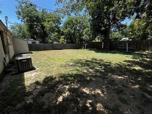 Building Photo - 6458 Camp Bowie Blvd