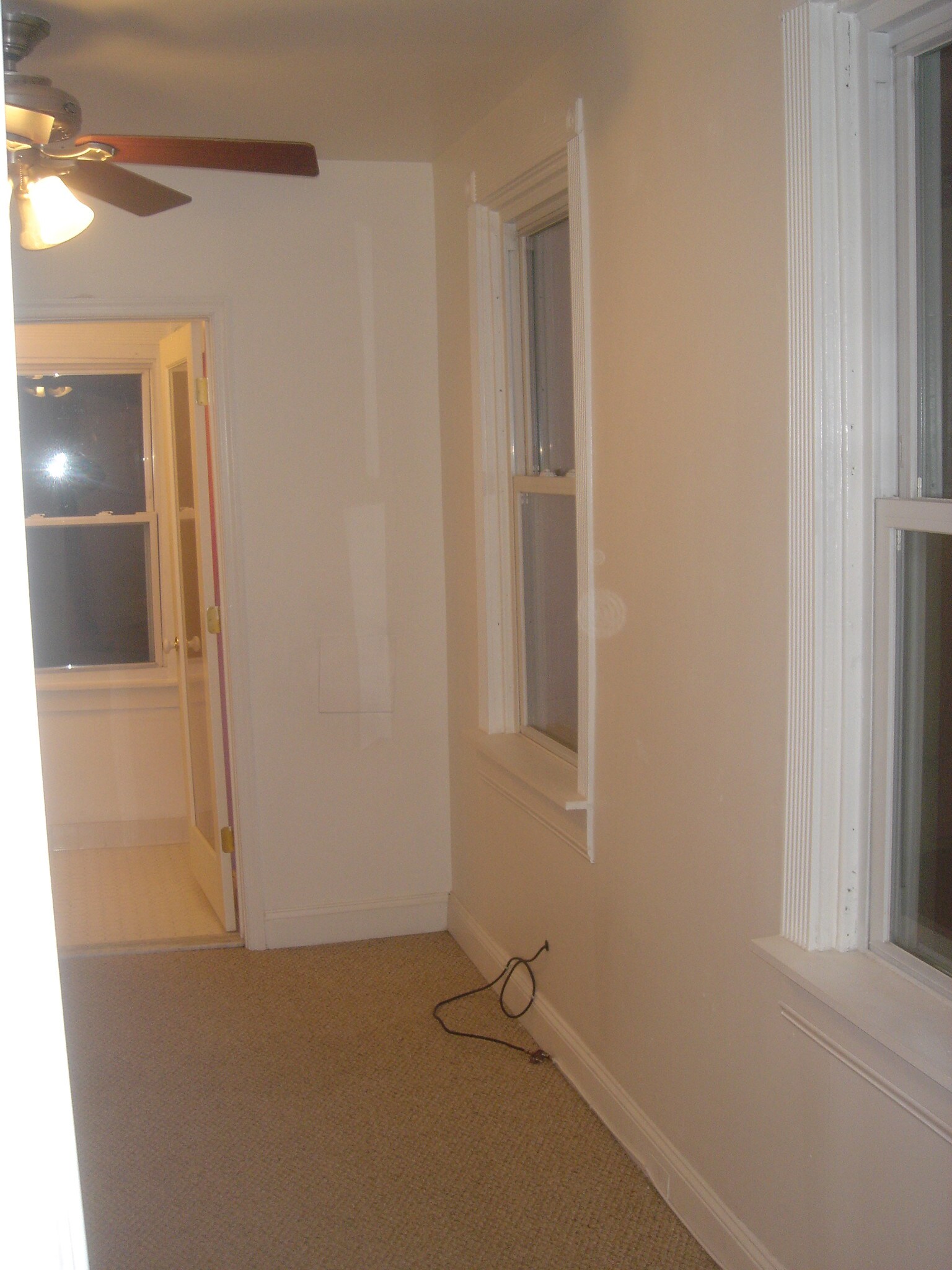 Building Photo - 2538 Foster Ave