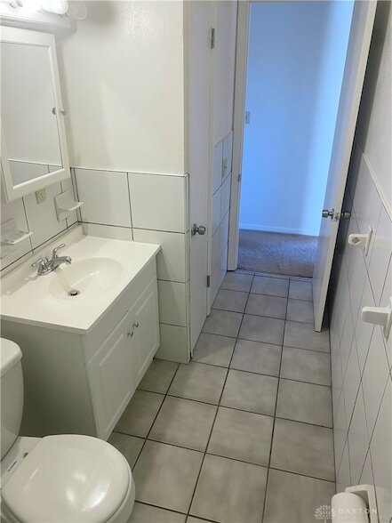 Building Photo - 2032 Emerson Ave