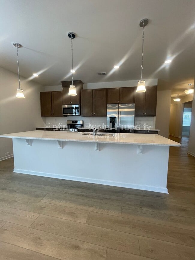 Building Photo - 32 Thedford Dr