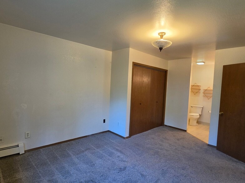 Building Photo - 21312 Settlers Dr