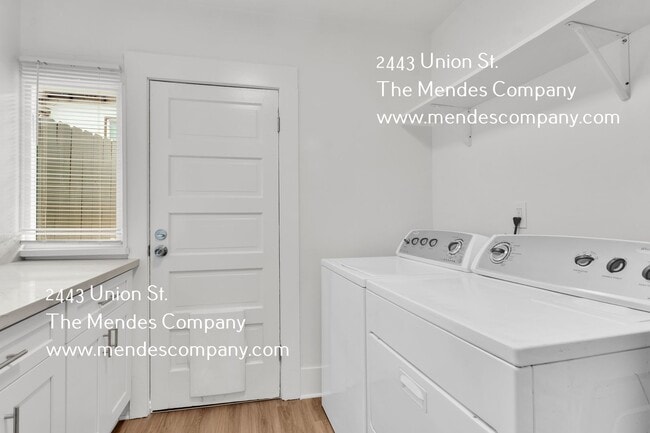 Building Photo - 2443 Union St