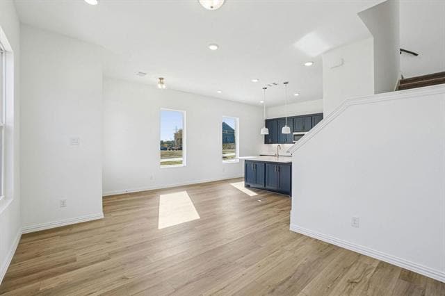 Building Photo - 1102 Bexar Ln