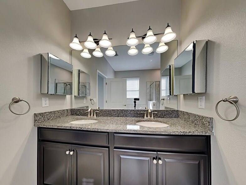 Building Photo - 13647 Ashlar Slate Pl