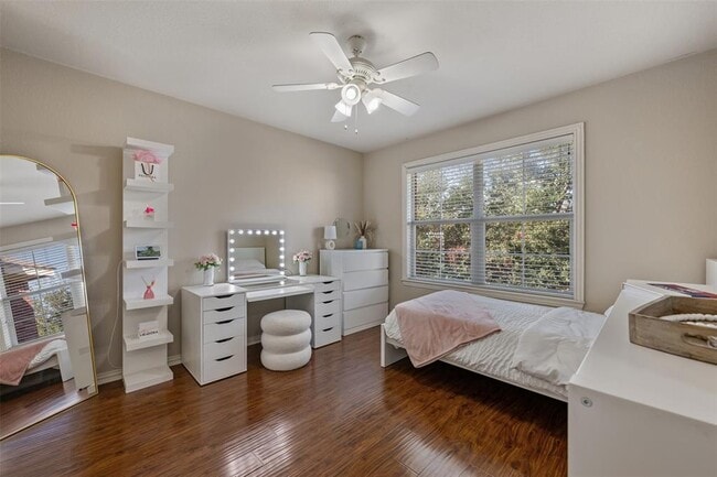 Building Photo - 2500 White Stallion Way