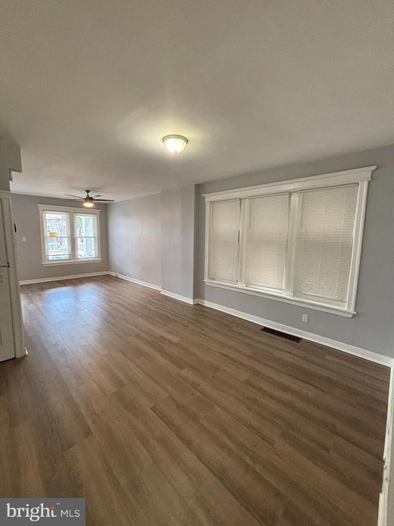 Building Photo - 1455 Wildwood Ave