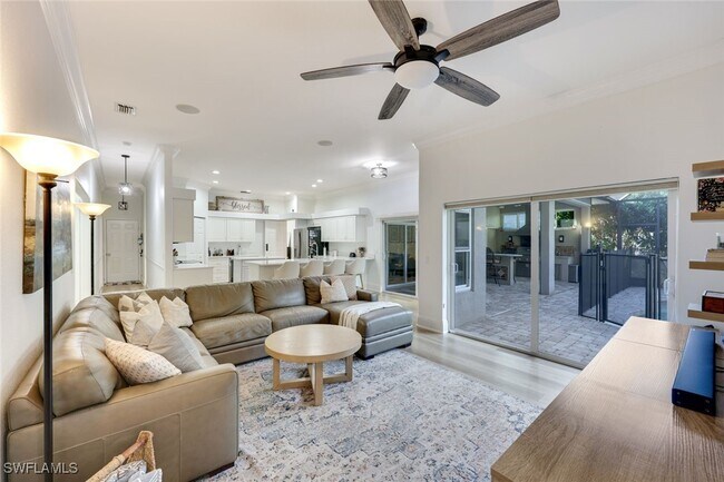 Building Photo - 7500 Woodland Bend Cir