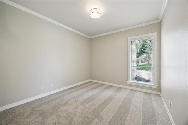 Building Photo - 1705 Verdi Ln