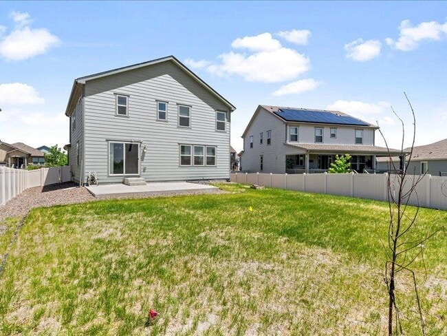 Building Photo - 6248 Dapplegray St