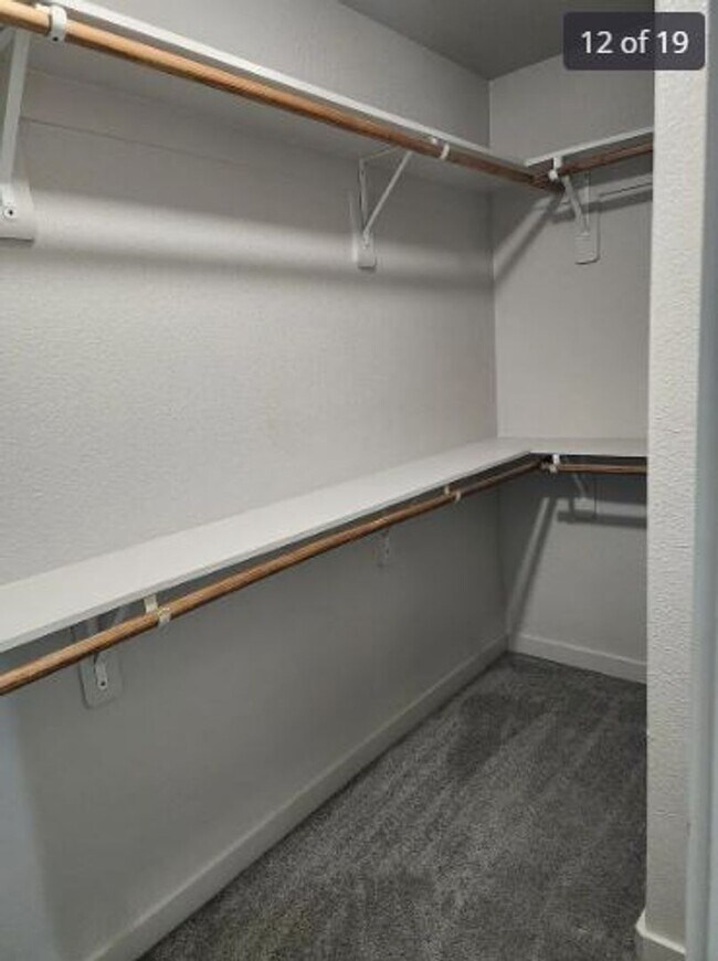 Building Photo - 4740 Fellows Ln