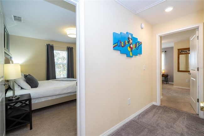 Building Photo - 4908 Clock Tower Dr