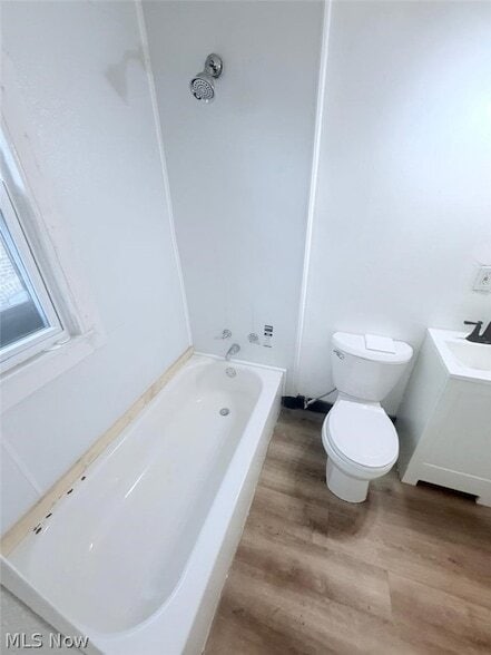 Building Photo - 2791 E 127th St