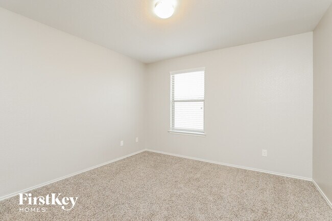 Building Photo - 15626 Mountain Mist Trail