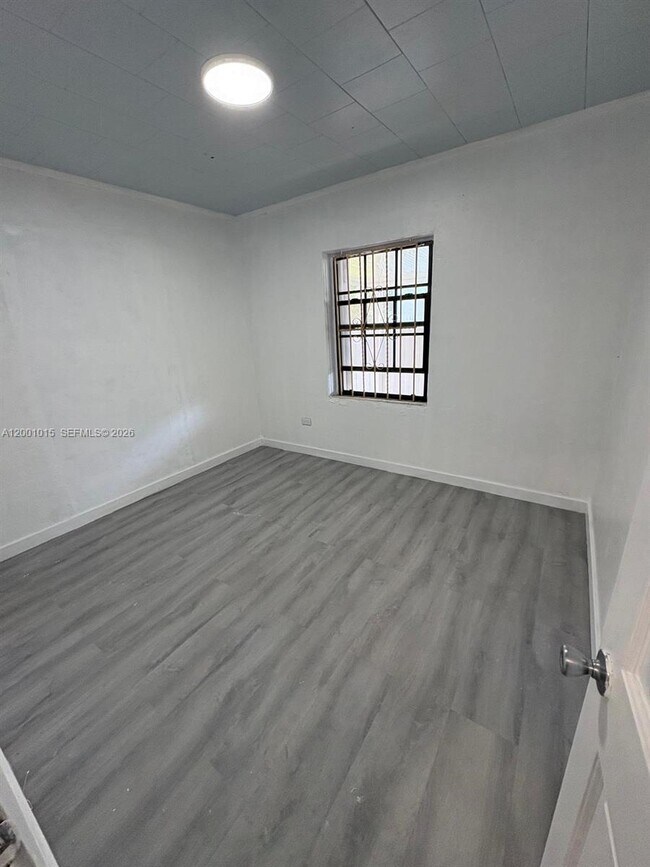 Building Photo - 2531 NW 88th St