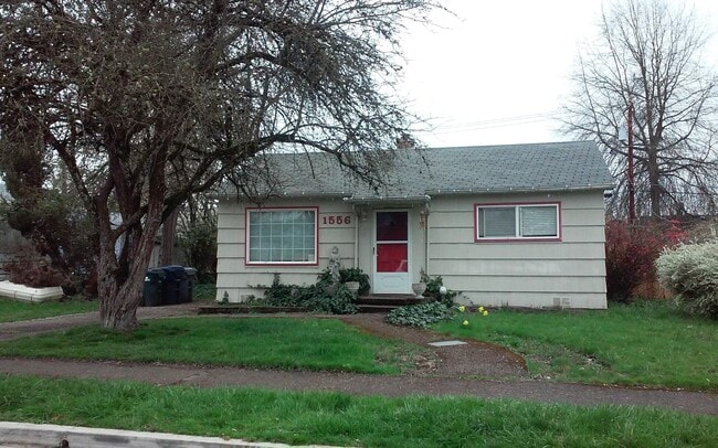 Building Photo - 1556 McKinley St