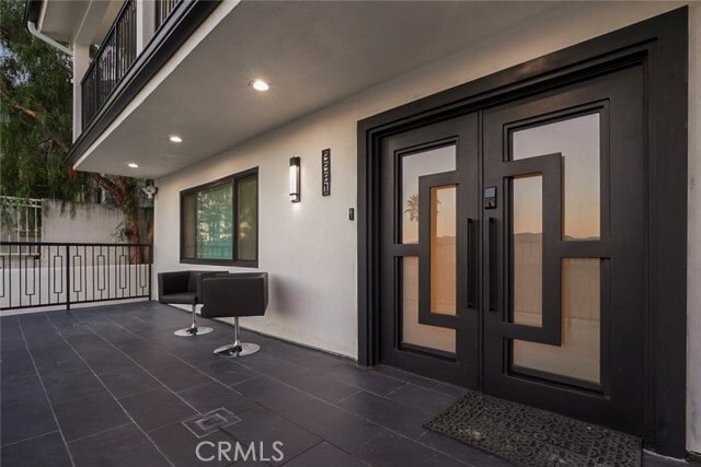 Building Photo - 3381 Oakmont View Dr