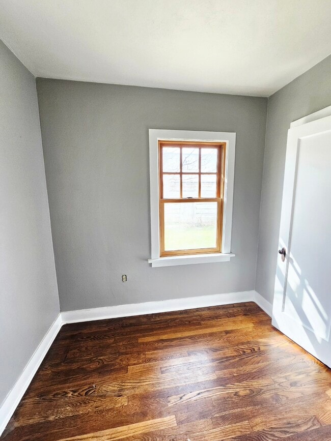 Building Photo - 2886 Cottonwood Creek Rd