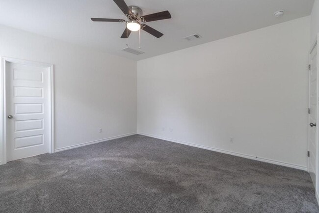 Building Photo - 1925 Cypress Gate Dr