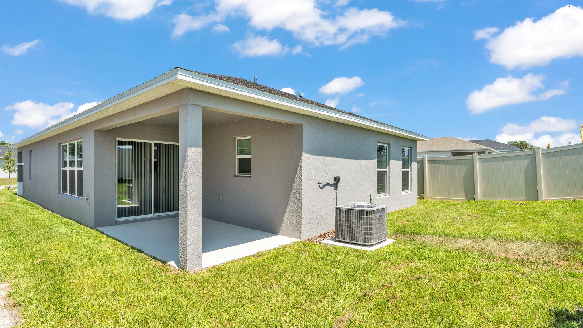 Building Photo - 219 Ash Way