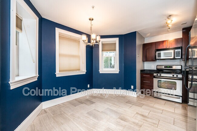 Building Photo - 1219 Q St NW