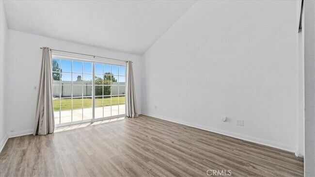 Building Photo - 8250 Whispering Tree Dr