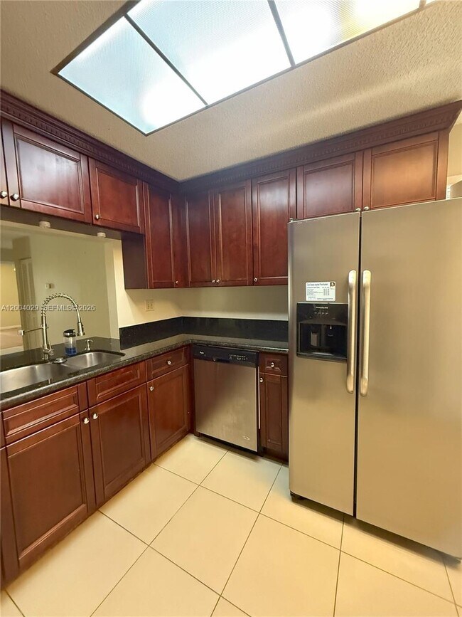 Building Photo - 7029 Marlberry Ln