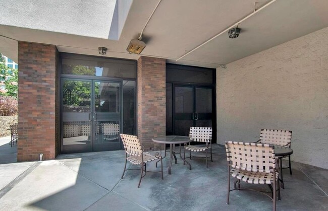 Building Photo - 850 State St