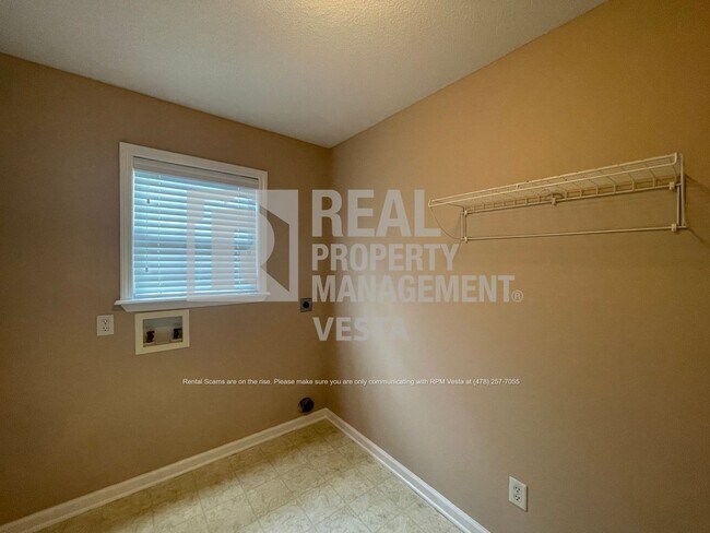Building Photo - 316 Wynfield Ln
