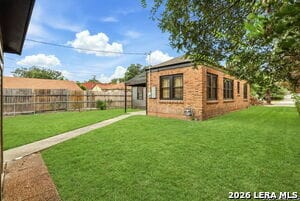 Building Photo - 146 North Dr