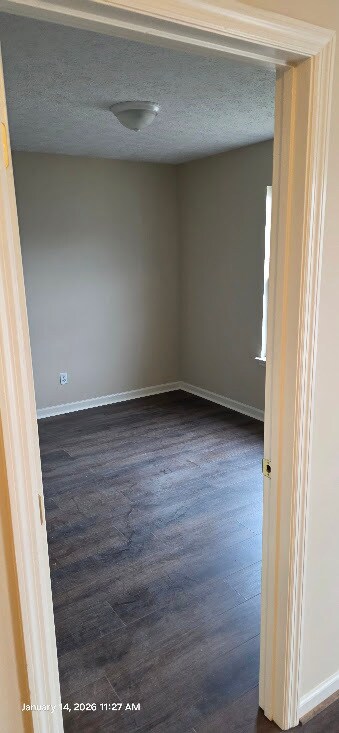 Building Photo - 67 Wedgewood Ct