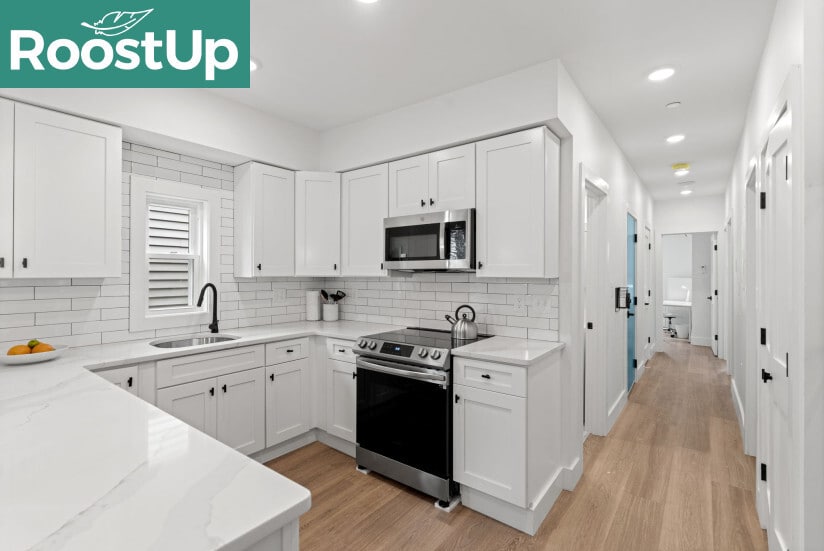 Building Photo - Furnished Private Bedroom in South Boston