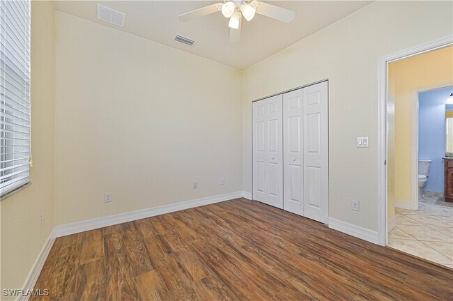 Building Photo - 11041 Yellow Poplar Dr