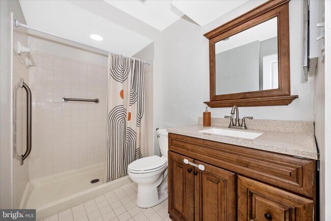 Building Photo - 2465 Bear Den Rd