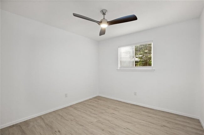 Building Photo - 5011 Cape Verde Cove