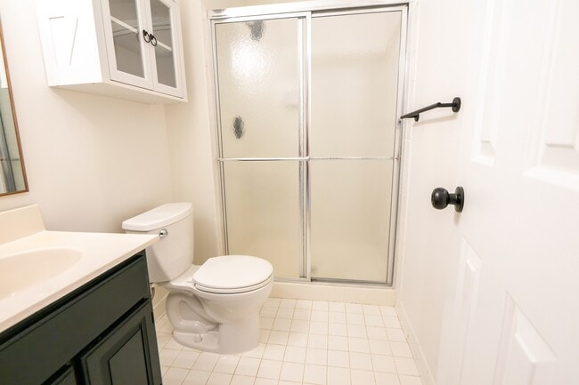 Building Photo - 2119 Hutchison Grove Ct