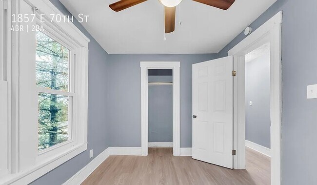 Building Photo - 1857 E 70th St