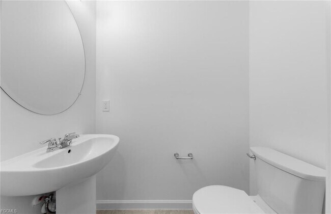 Building Photo - 1587 Lake Jessup Cir