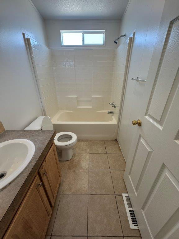 Building Photo - 3-Bed, 2-Bath Lucerne Valley Home with Spacious 1,512 sq ft Layout!"