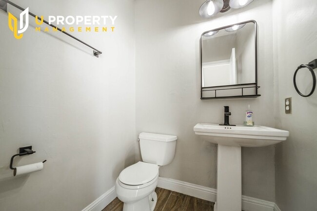 Building Photo - Beautiful two-story home in Flower Mound