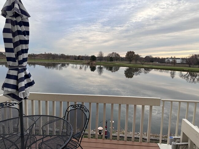 Building Photo - 2153 Seaver Ln